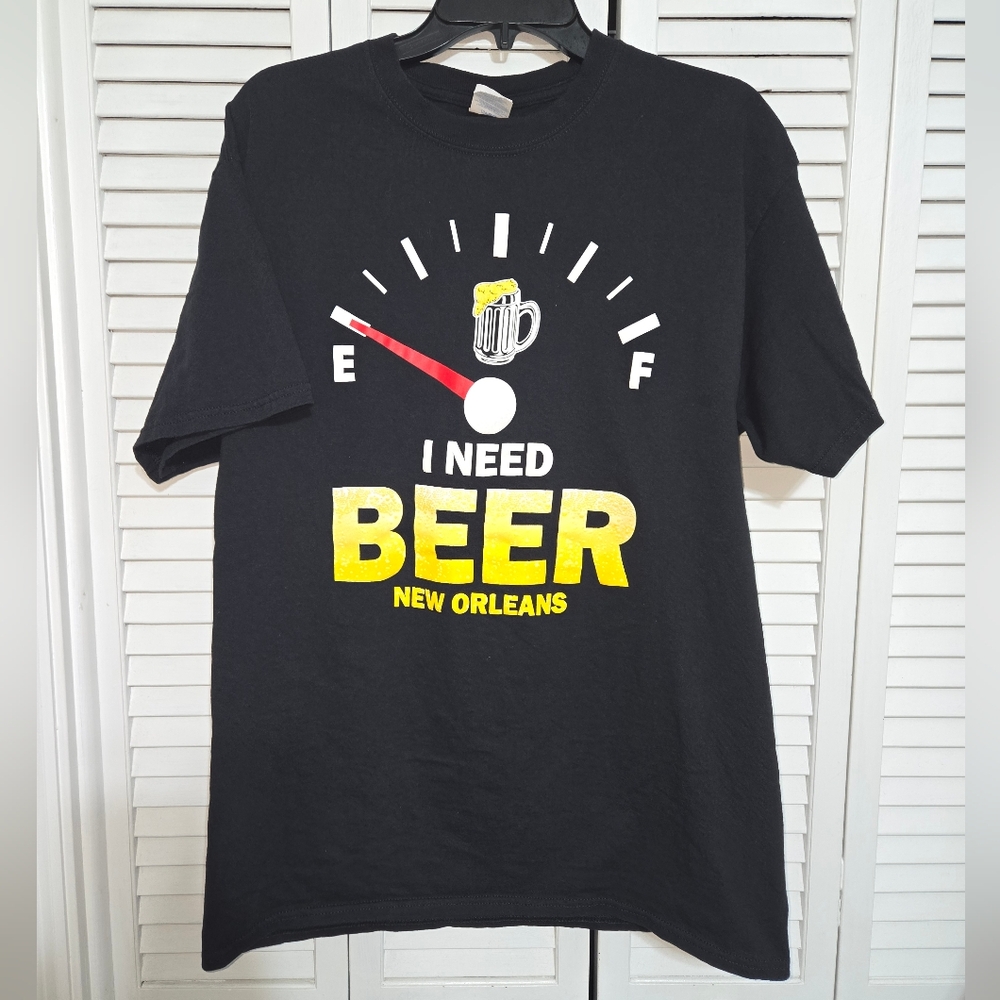 Port & Company Men's L Black Graphic T-Shirt - New Orleans Beer Design